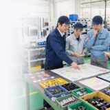 2S研修と現場確認で改善計画を作成する製造業チーム